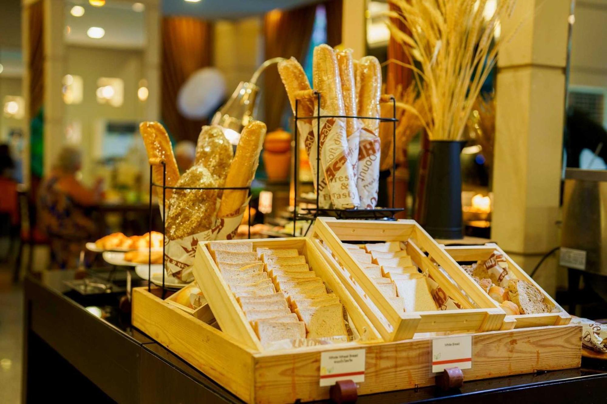 Sunbeam Hotel Pattaya - Sha Extra Plus Ngoại thất bức ảnh